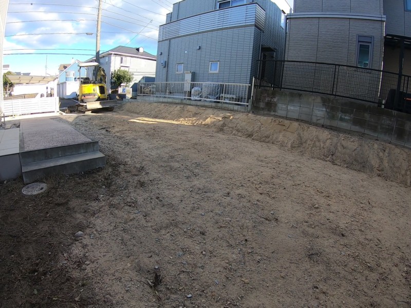 名古屋市緑区お庭の解体工事【大きな庭石と庭木を全撤去】