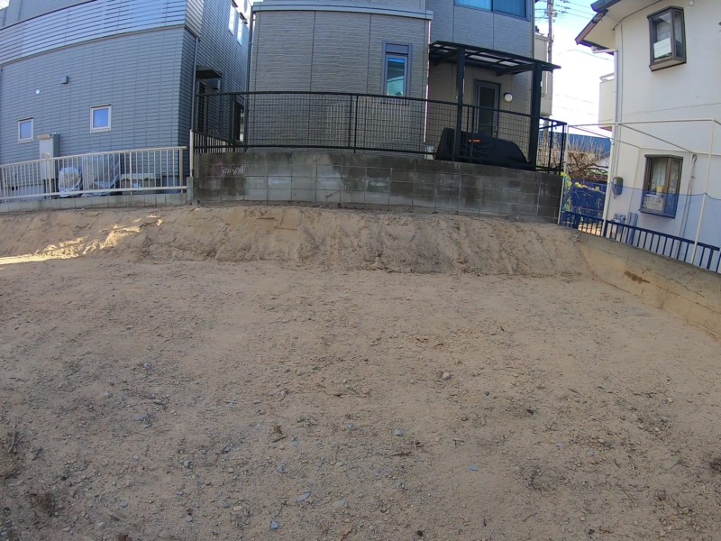 名古屋市緑区お庭の解体工事【大きな庭石と庭木を全撤去】