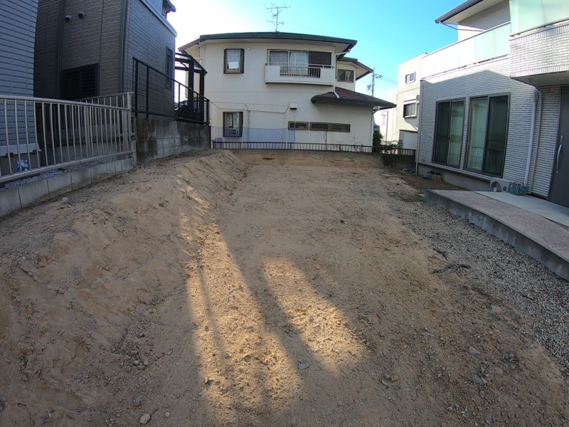 名古屋市緑区お庭の解体工事【大きな庭石と庭木を全撤去】