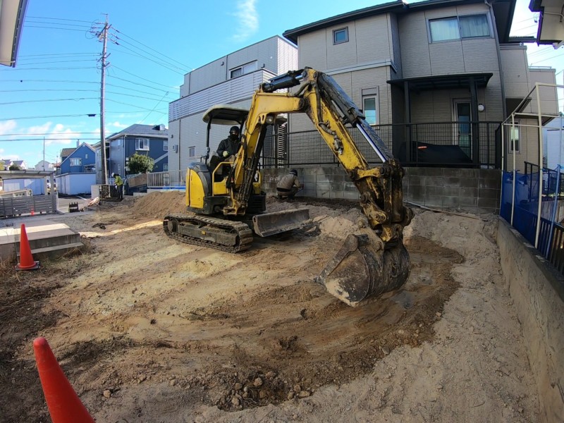 名古屋市緑区お庭の解体工事【大きな庭石と庭木を全撤去】