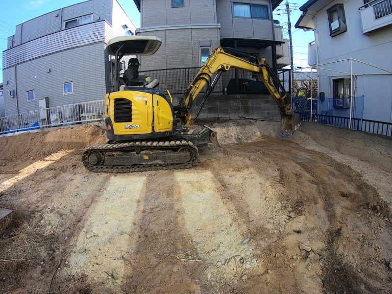 名古屋市緑区お庭の解体工事【大きな庭石と庭木を全撤去】