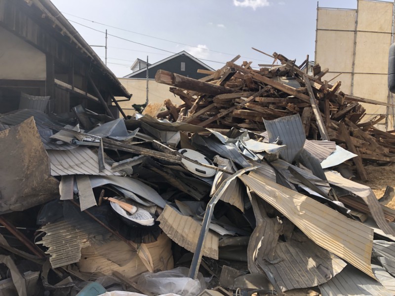 愛知県江南市の木造2階建て家の解体工事【68坪190万円】