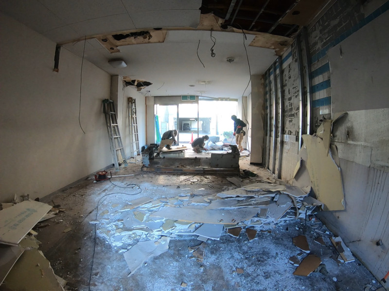 愛知県江南市の店舗の内装解体・原状回復