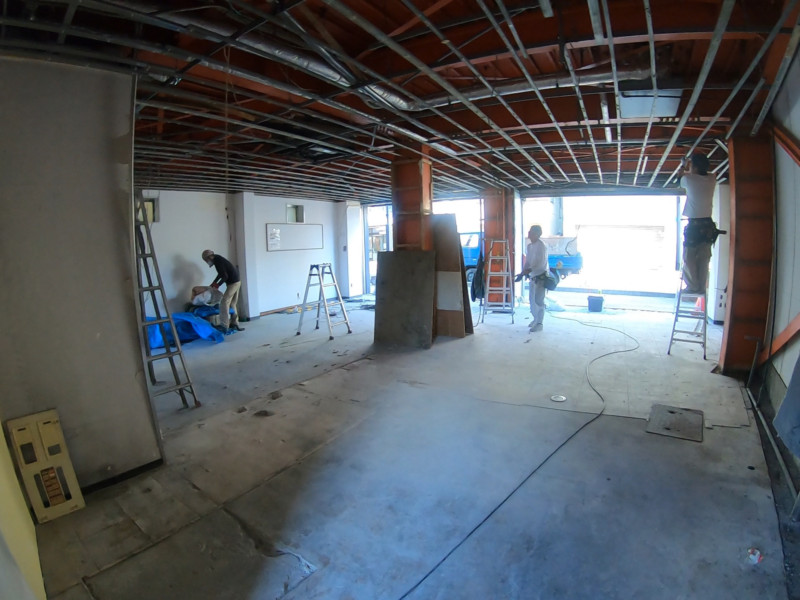 愛知県江南市の店舗の内装解体・原状回復