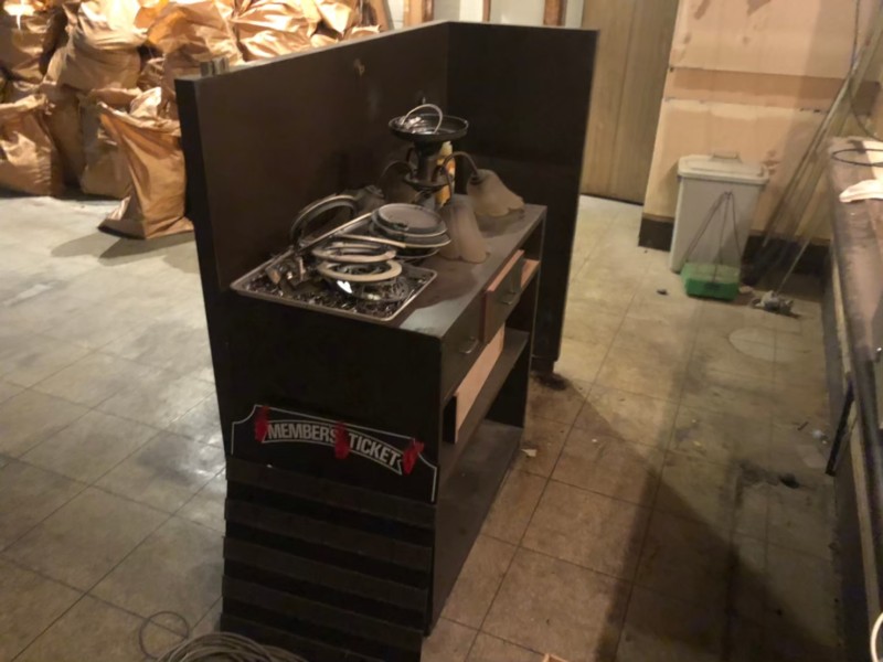 愛知県清州市の店舗の原状回復・内装解体