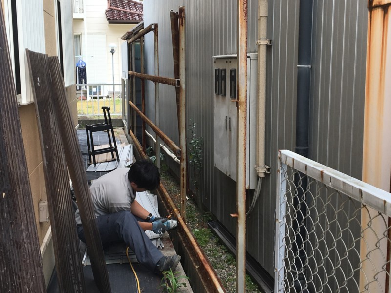 岐阜県多治見市の壁看板の撤去