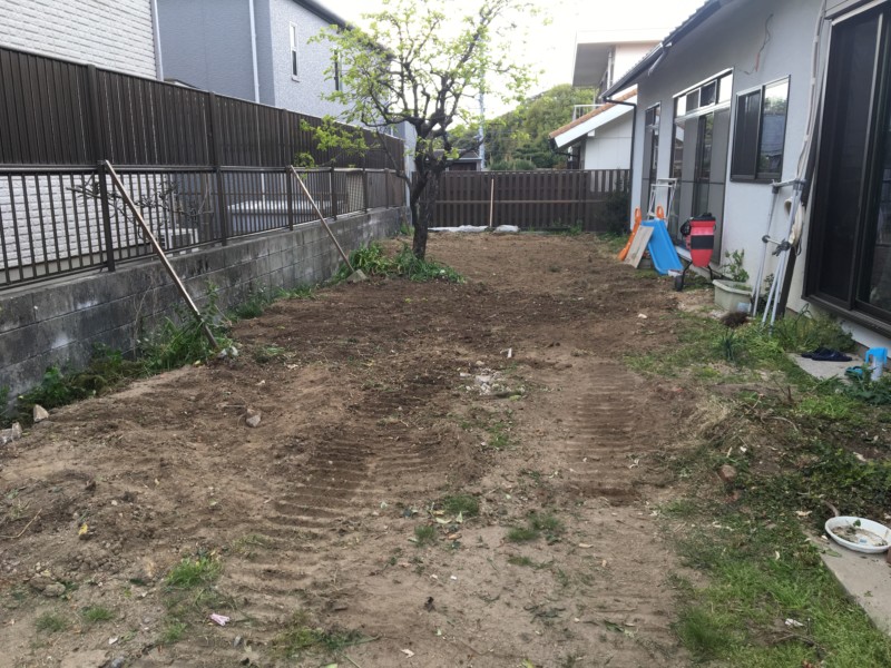 名古屋市中村区の庭の解体【庭木伐採・庭石処分】