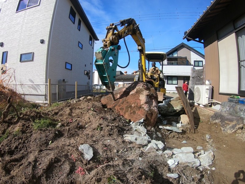 愛知県江南市の庭の解体【庭木伐採・庭石処分】