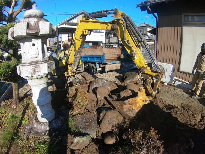 愛知県江南市の庭の解体【庭木伐採・庭石処分】