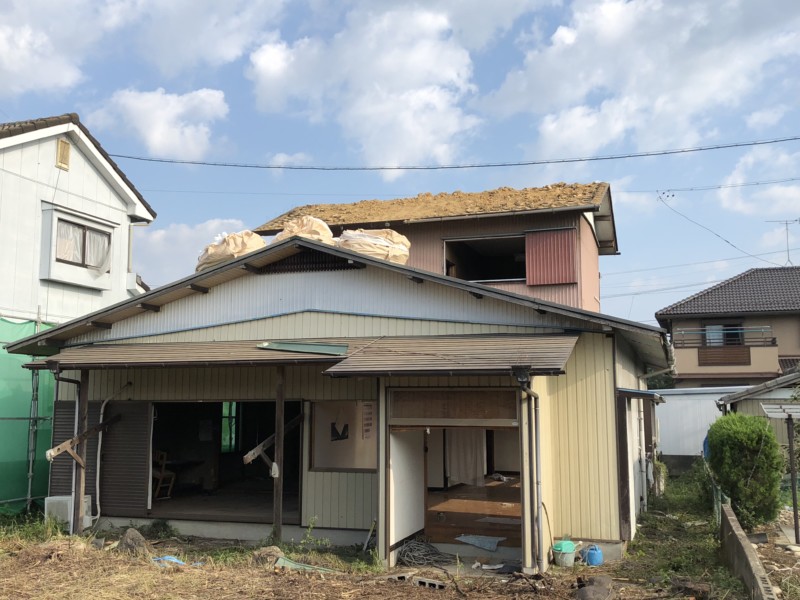 岐阜県可児市の木造2階建て家の解体工事【38坪109万円】