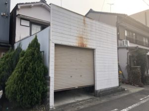 【岐阜市】車庫ガレージを解体して駐車場の乗り入れ工事