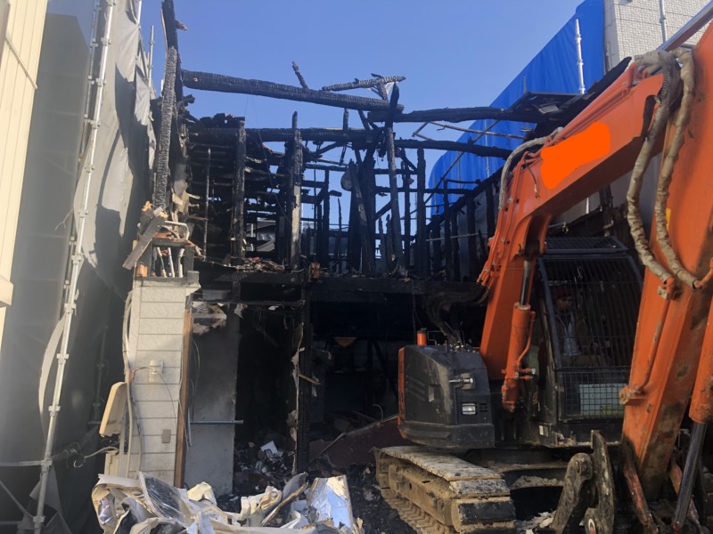 008愛知県春日井市の木造2階建て火災現場の解体工事