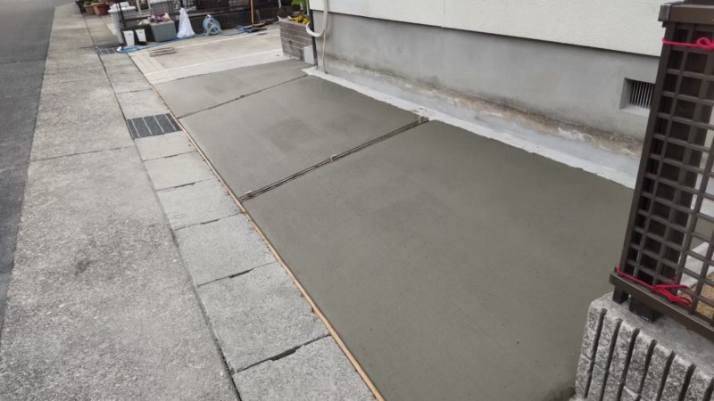 【愛知県瀬戸市】花壇ブロックを撤去して駐車場を広げる