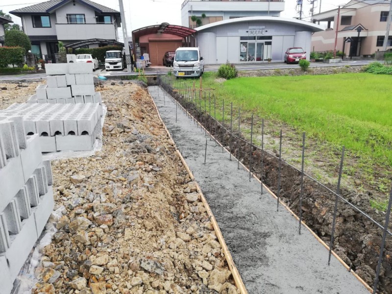 【岐阜県岐阜市】境界ブロック積みと宅地の造成工事