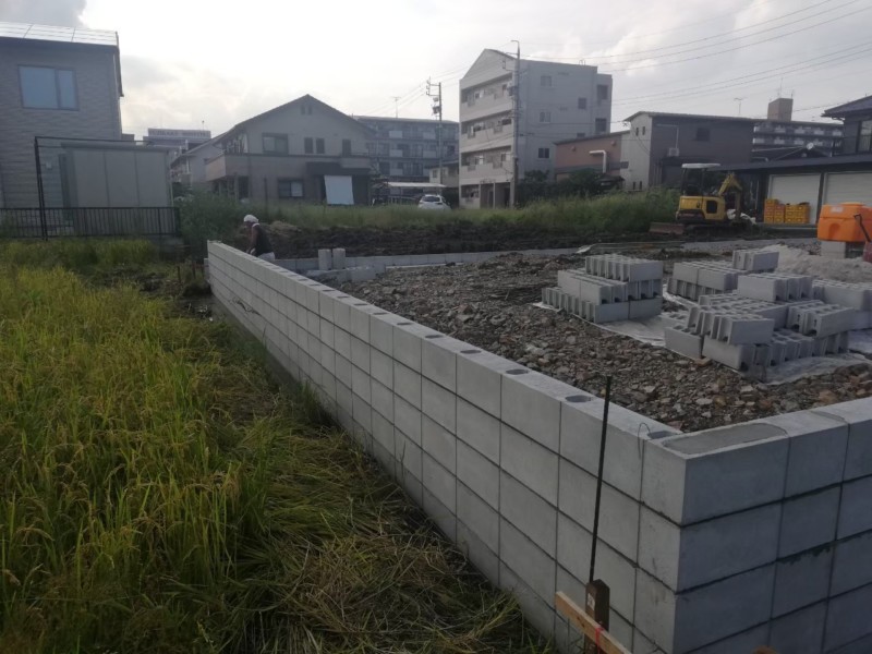 【岐阜県岐阜市】境界ブロック積みと宅地の造成工事