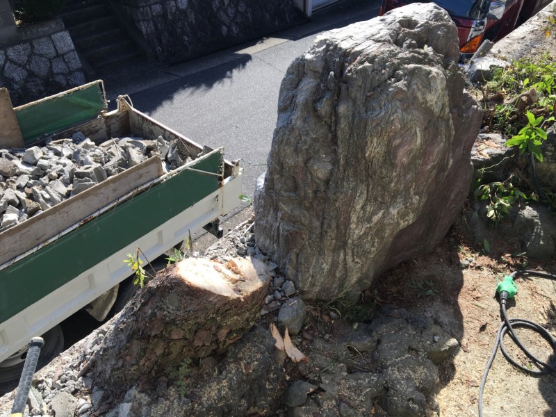 【岐阜県各務原市】道路沿いの老朽化したブロック塀を解体・処分【補助金あり】