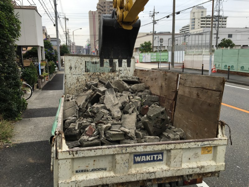 岐阜県可児市のブロック塀の撤去工事