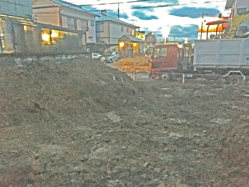 【岐阜県岐阜市】大きな庭石と庭木を撤去処分して庭を解体する