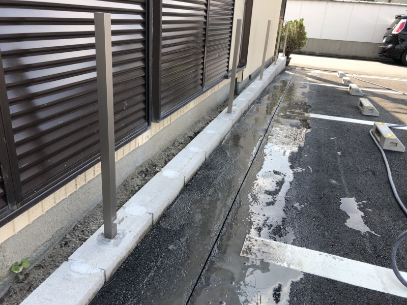 岐阜県多治見市の隣地境界ブロックの撤去