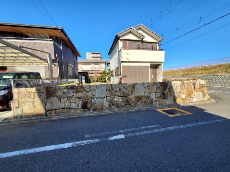 【愛知県稲沢市】駐車場リフォーム工事の費用事例集【金額公開】