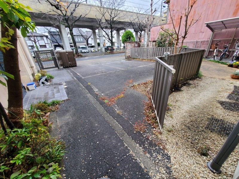 【愛知県稲沢市】駐車場リフォーム工事の費用事例集【金額公開】