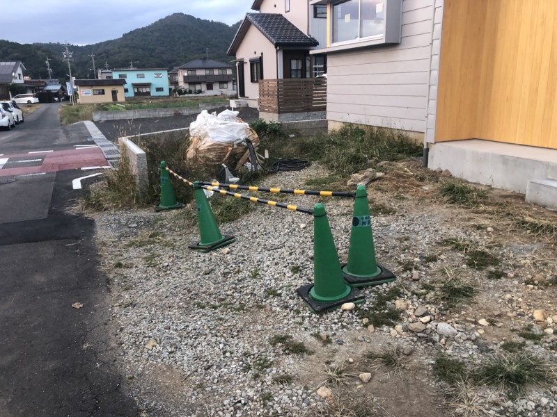 【豊田市五ケ丘】庭リフォームと駐車場コンクリート工事の費用事例