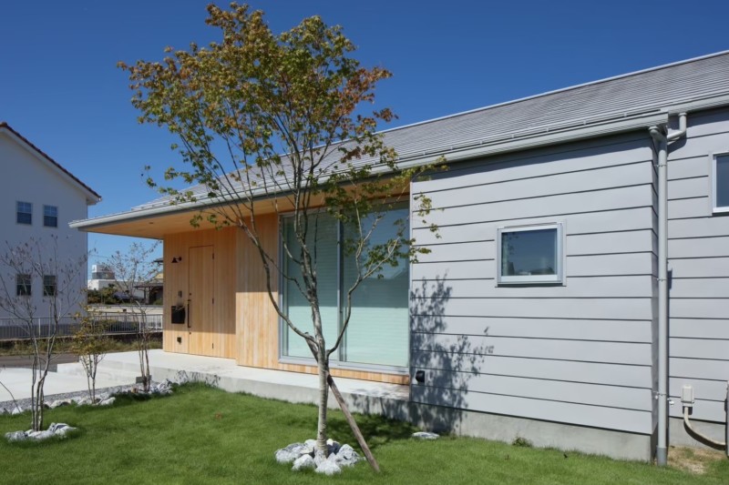 【豊田市五ケ丘】庭リフォームと駐車場コンクリート工事の費用事例