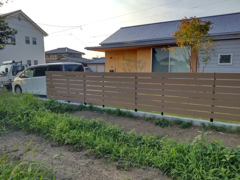 【豊田市五ケ丘】庭リフォームと駐車場コンクリート工事の費用事例