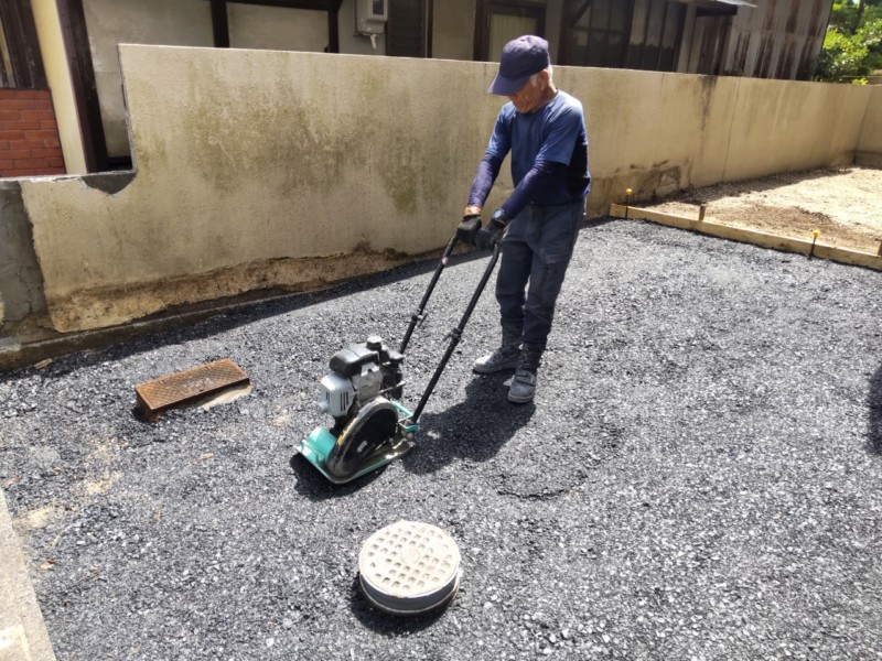 【愛知県瀬戸市】駐車場のリフォーム工事の費用事例集