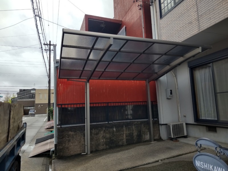 名古屋市西区の1台用カーポート撤去【施工前】